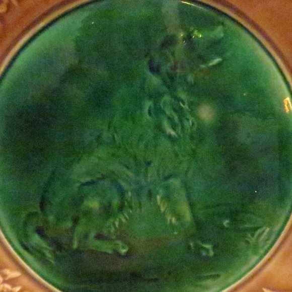 Etruscan Majolica Dog Plate Antique Griffin Smith Hill GSH 9.125 Inch USA - Picture 3 of 7
